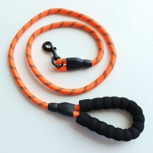 The Paw Co™ Reflective Rope Lead